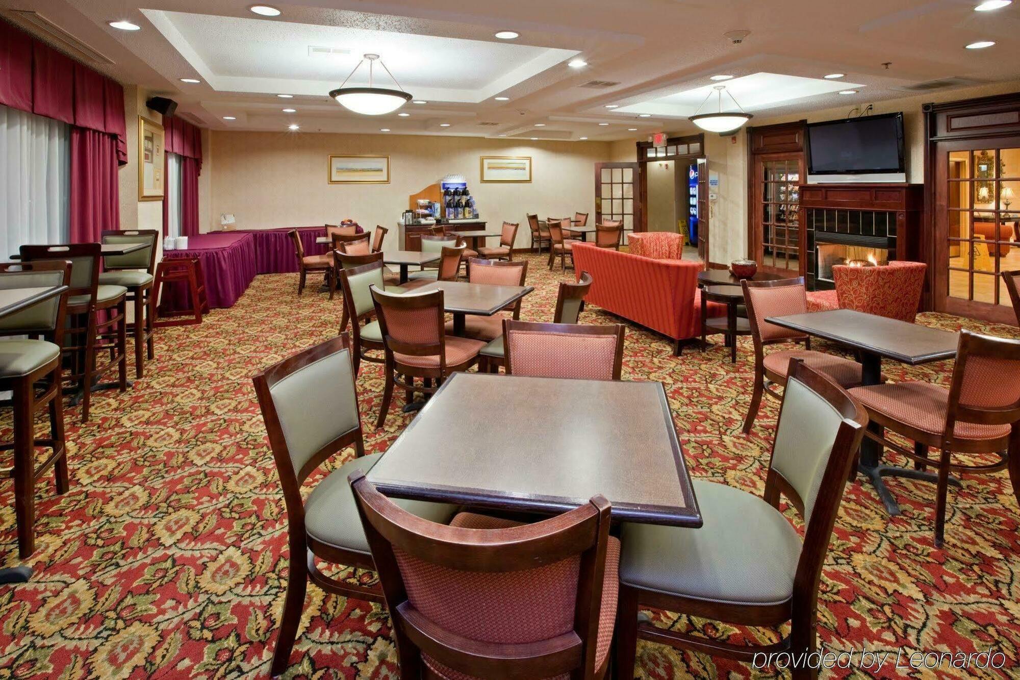 Holiday Inn Express Hotel & Suites Ashland By Ihg Exterior foto